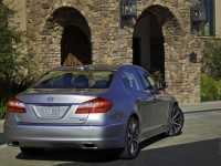 Hyundai Genesis 2013 photo