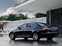 Hyundai Genesis 2012 photo