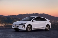 Hyundai Ioniq photo