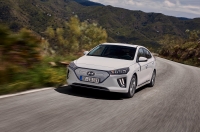 Hyundai Ioniq photo